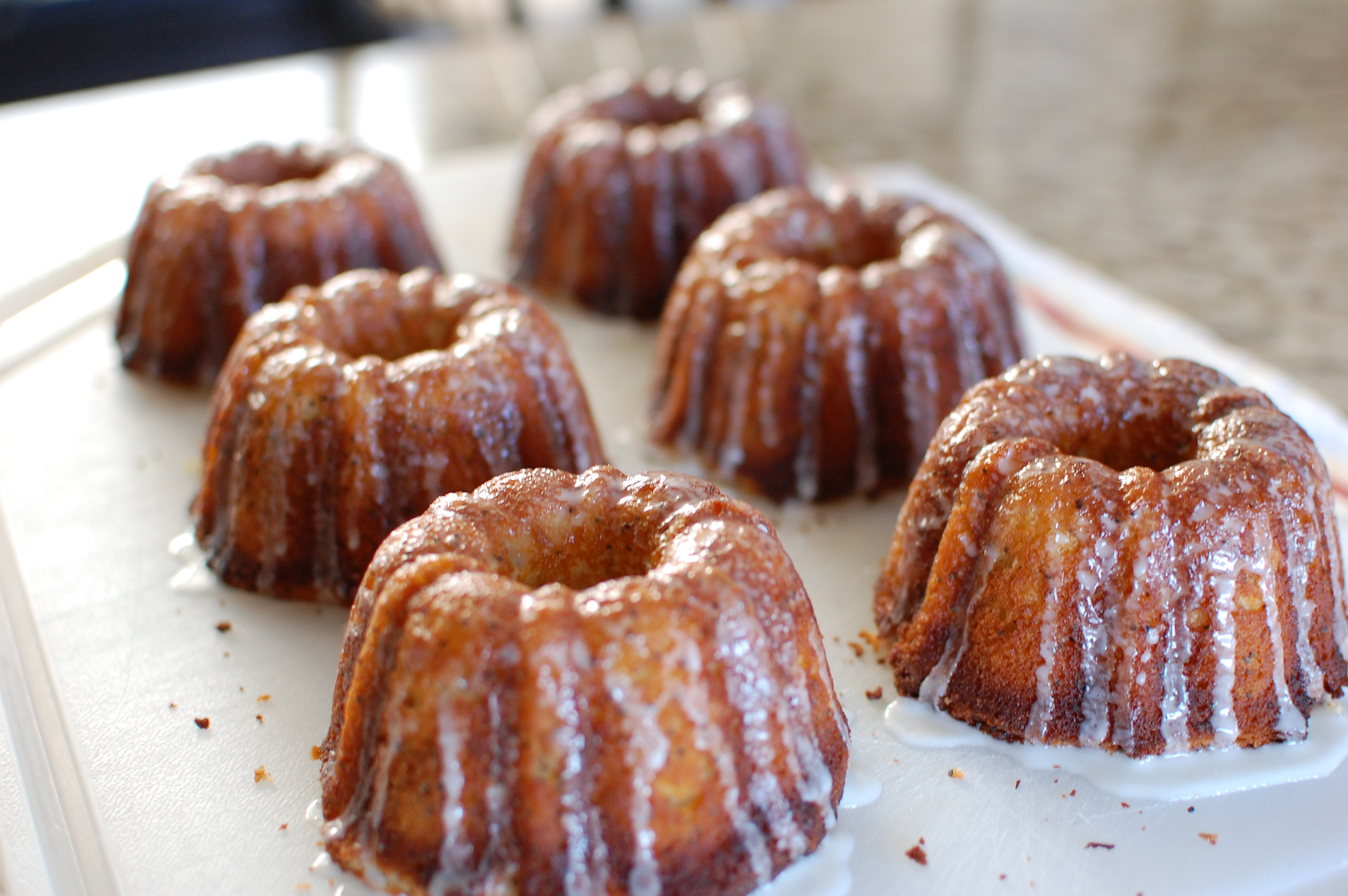 pan for 9 mini bundt cakes