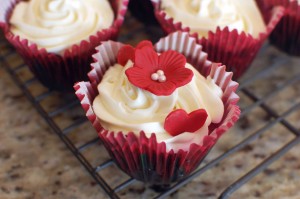 Red Velvet Cupcakes 2.0 (the ULTIMATE recipe!!!!)