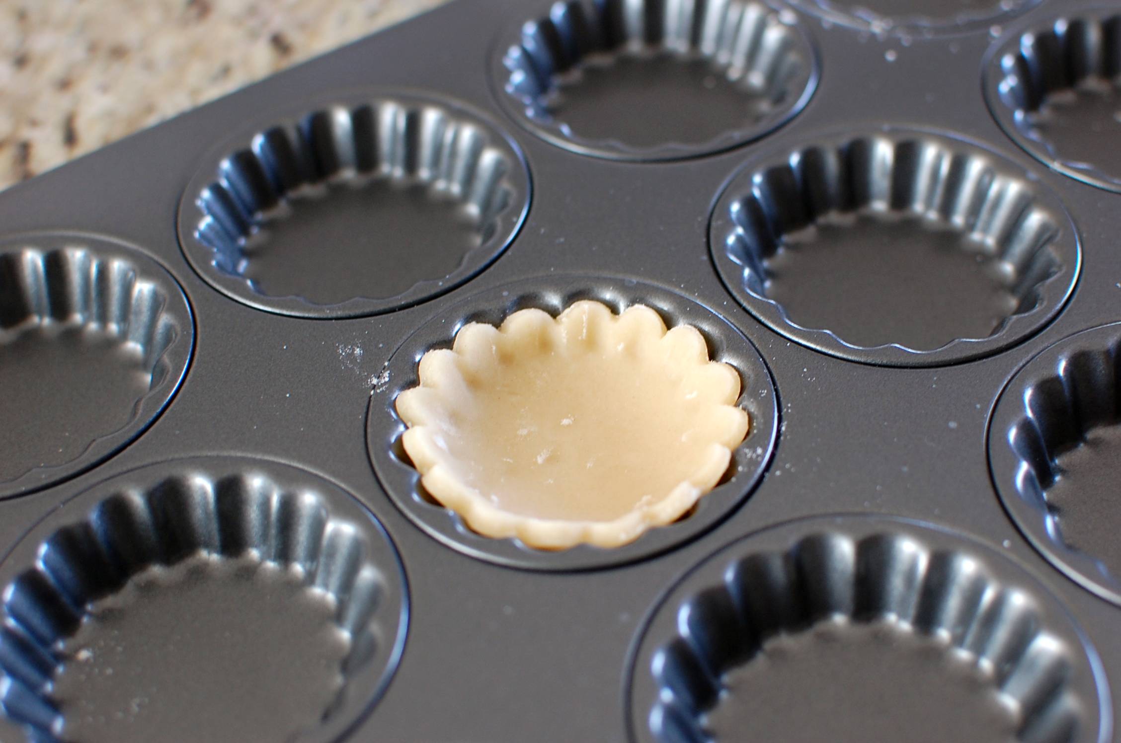 Mini Cupcake Pan Set For Baking Include Tartle Tamper Round Cookie