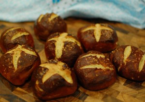 Pretzel Bread Rolls... just in time for Oktoberfest!