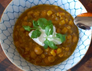 Pumpkin & Chicken Chili... a warm and hearty fall stew!